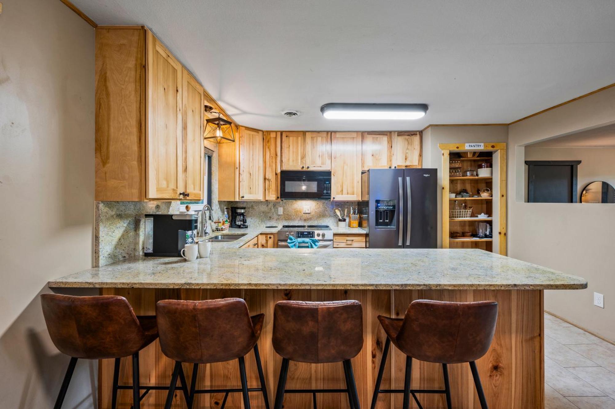 גטלינבורג Beautiful Chalet With Fireplace And Large Game Room מראה חיצוני תמונה